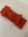Opaska ciepła zimowa jesienna bawełniana prążkowana wiązana komplet komin czapka hand made ręcznie robiona polska marka dla dziecka dziewczynki chłopca bordo bordowa ceglana czerwona
