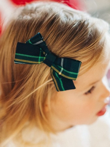 ręcznie robiona hand made Kokarda kokardka spinka do włosów opaska bezuciskowa dla dzieci niemowląt noworodek  noworodka ozdoba do włosów akcesoria do włosów  krata kratka biały zielony zgniła zieleń butelkowa świąteczna