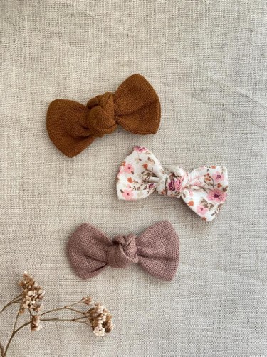 ręcznie robiona hand made Kokarda kokardka spinka do włosów opaska bezuciskowa dla dzieci niemowląt noworodek  noworodka ozdoba do włosów akcesoria do włosów spinka do grzywki mała spineczka Lightblue handmade brudny róż kwiatki brąz beż