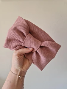 Opaska bow truskawkowa